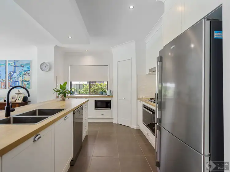 Sixth view of Homely house listing, 10 Roy Street, Thorneside QLD 4158