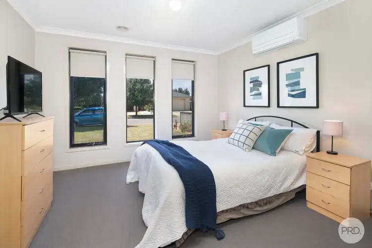 Second view of Homely house listing, 10 Perendale Street, Alfredton VIC 3350