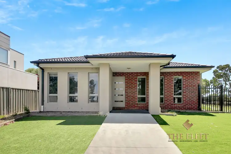 Main view of Homely house listing, 42 Prendergast Avenue, Cranbourne East VIC 3977