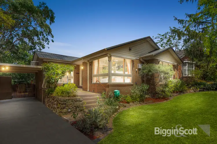 24 Crosby Drive, Glen Waverley VIC 3150