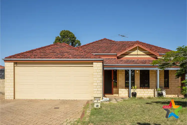 3 Babbler Turn, Bennett Springs WA 6063