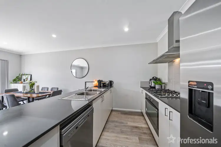 Second view of Homely house listing, 34 Bomere Chase, Aveley WA 6069