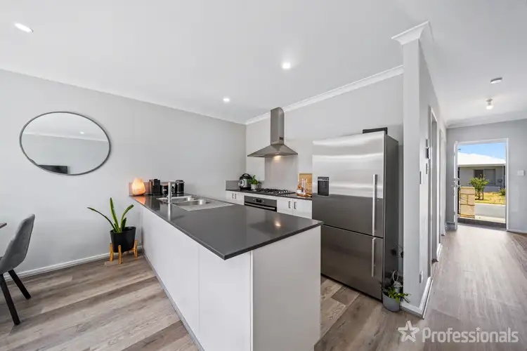 Fourth view of Homely house listing, 34 Bomere Chase, Aveley WA 6069