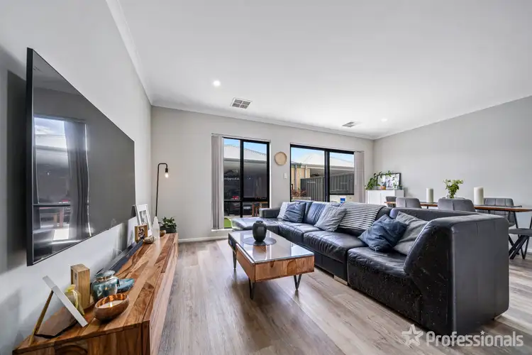 Seventh view of Homely house listing, 34 Bomere Chase, Aveley WA 6069