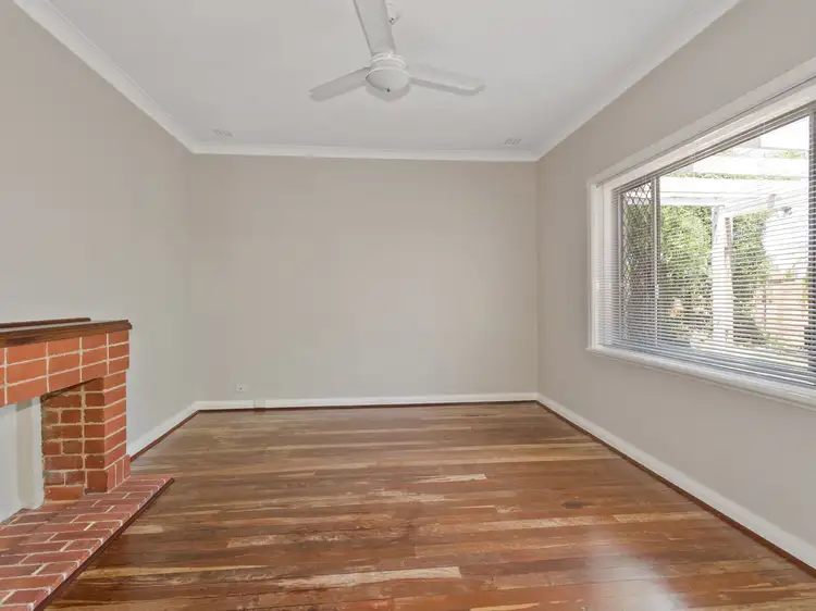 Sixth view of Homely house listing, 2 Henning Crescent, Manning WA 6152