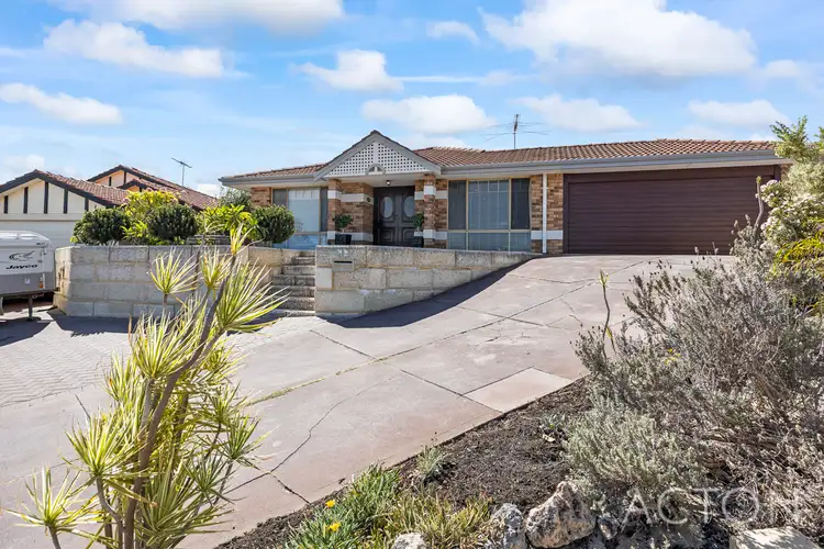 22 Forfar Glen, Kinross WA 6028