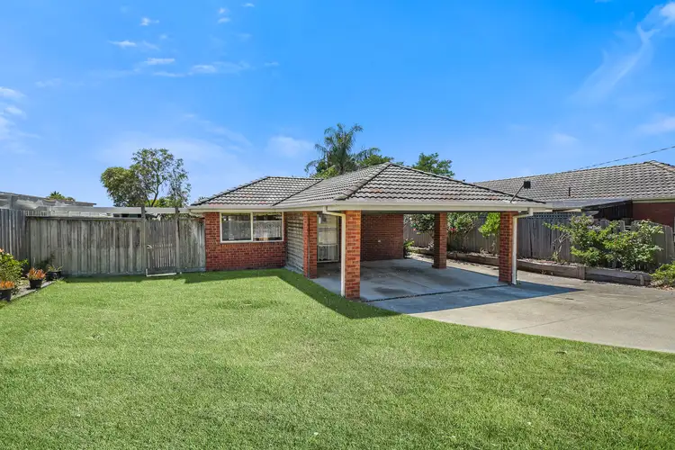 49 Huntington Drive, Hampton Park VIC 3976