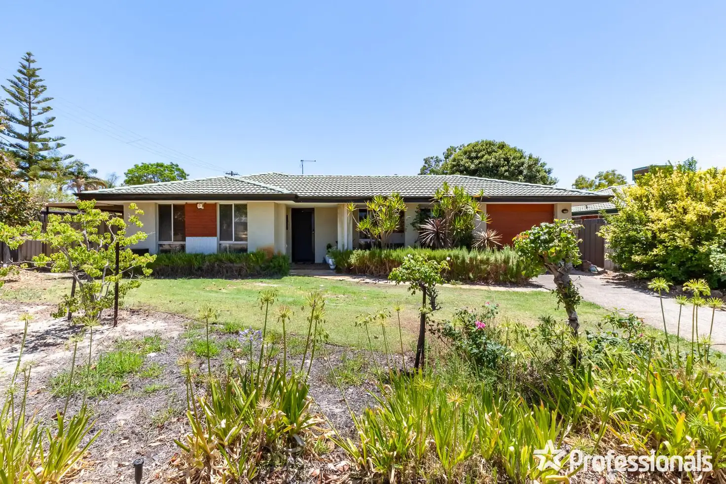 Main view of Homely house listing, 9 Sapling Way, Camillo WA 6111