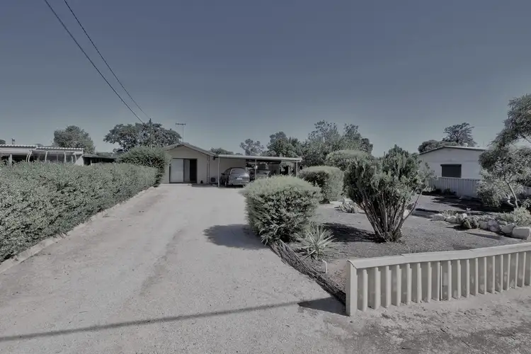 14 NALARA AVENUE, Loxton SA 5333
