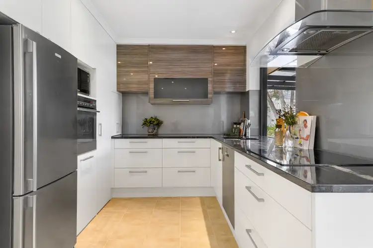 Second view of Homely house listing, 5 Jade Court, Flagstaff Hill SA 5159