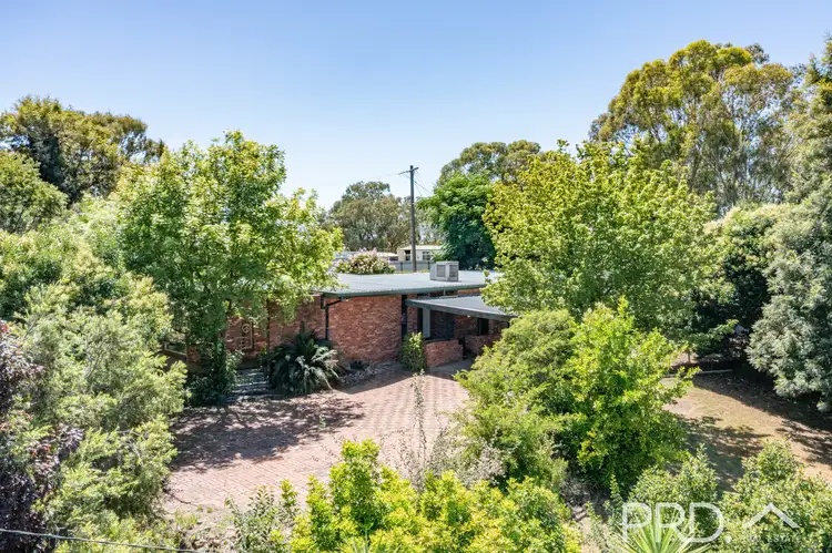102 Merivale Street, Tumut NSW 2720