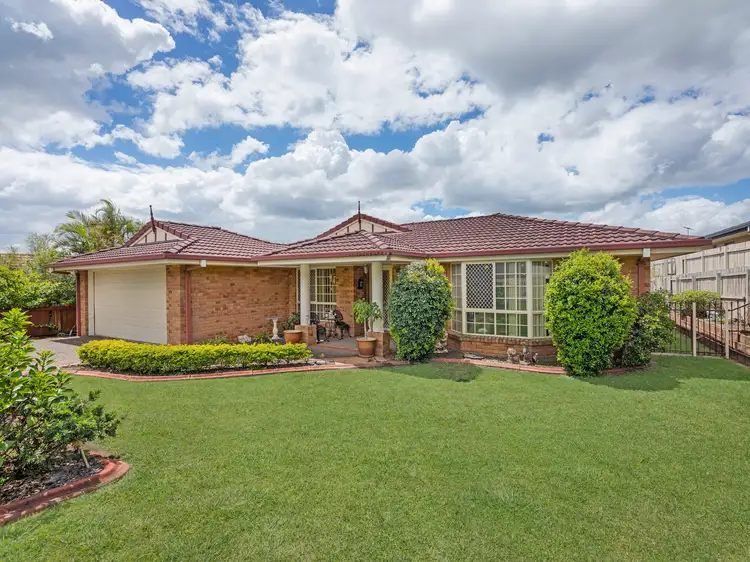 30 Discovery Street, Flinders View QLD 4305