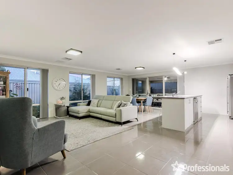 Sixth view of Homely house listing, 8 Selhurst Parkway, Baldivis WA 6171