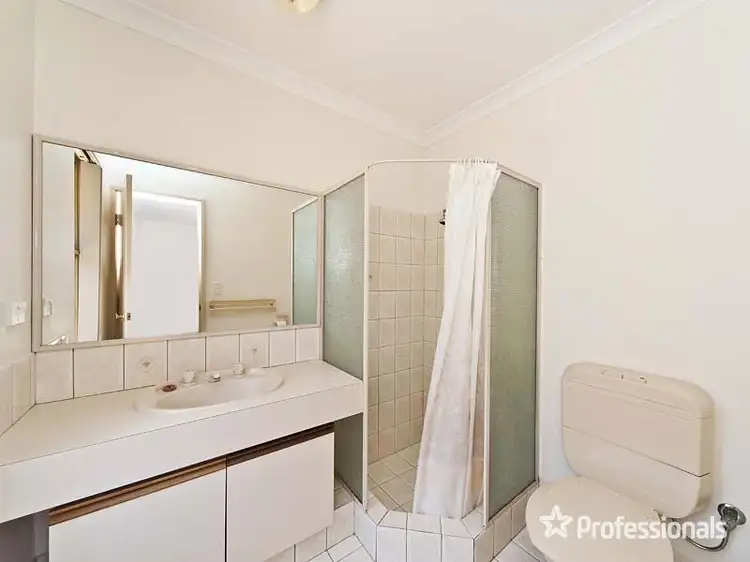 Fifth view of Homely house listing, 109 Woodbridge Drive, Cooloongup WA 6168