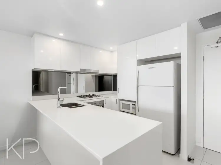 Sixth view of Homely unit listing, 21109/5 Harbour Side Court, Biggera Waters QLD 4216
