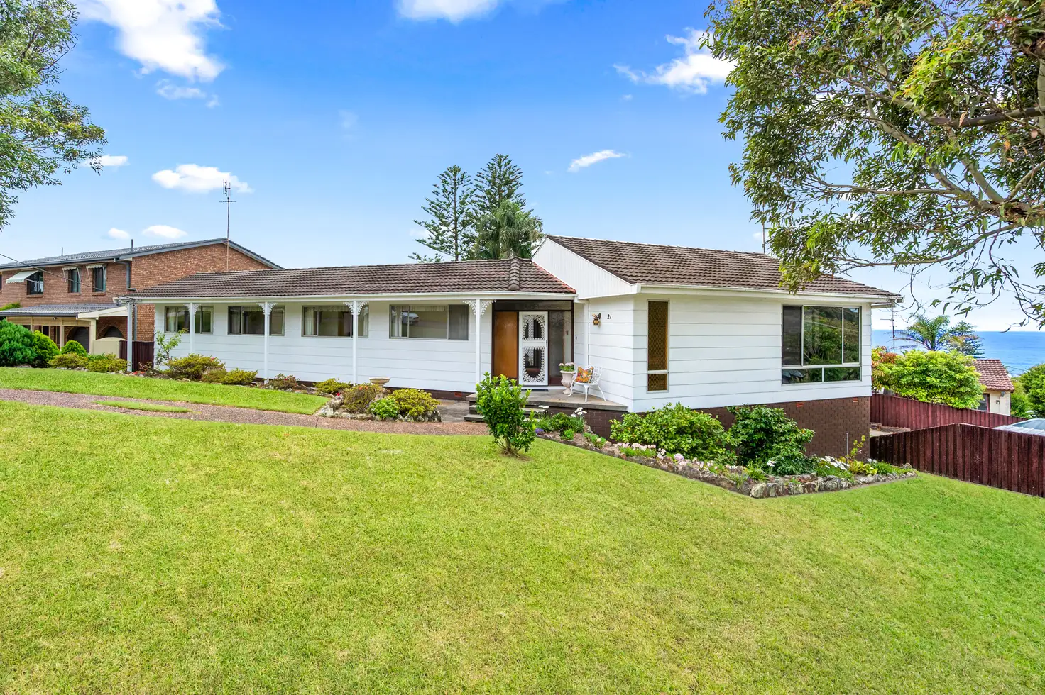 Main view of Homely house listing, 21 Ocean View Parade, Caves Beach NSW 2281