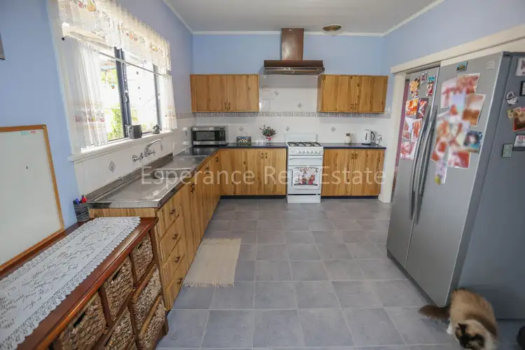 Fifth view of Homely house listing, 10 Walmsley Street, Castletown WA 6450
