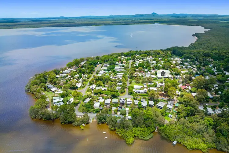 63 Woongar Street, Boreen Point QLD 4565
