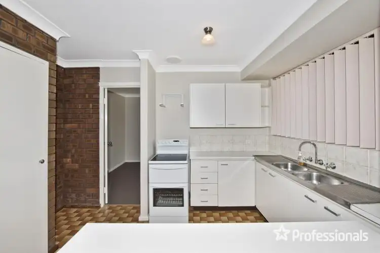 Second view of Homely house listing, 16 Jindarra Close, Cooloongup WA 6168