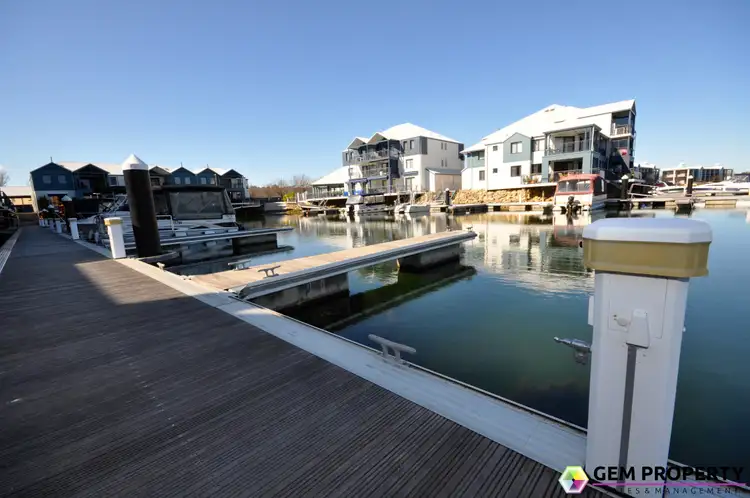 10/206 Mary Street