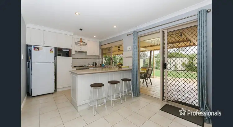 Sixth view of Homely house listing, 5 Serene Close, Ballajura WA 6066