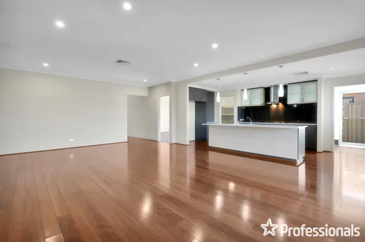 Second view of Homely house listing, 5 Euclid Pass, Piara Waters WA 6112