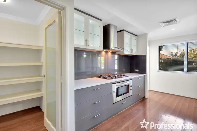 Sixth view of Homely house listing, 5 Euclid Pass, Piara Waters WA 6112