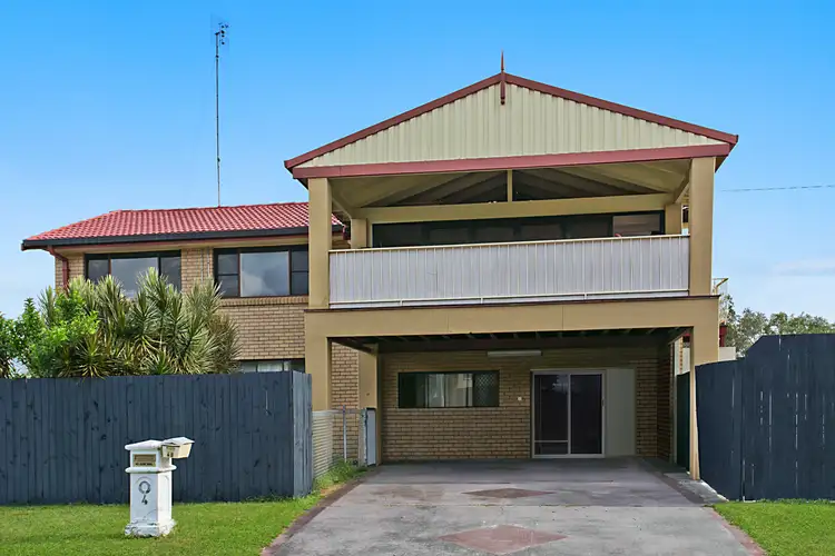 4 Sunset Blvd, Tweed Heads West NSW 2485