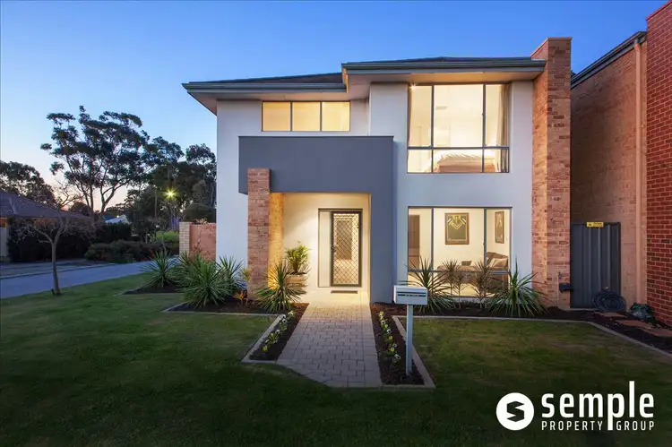 36/1 Pitta Corner, Success WA 6164