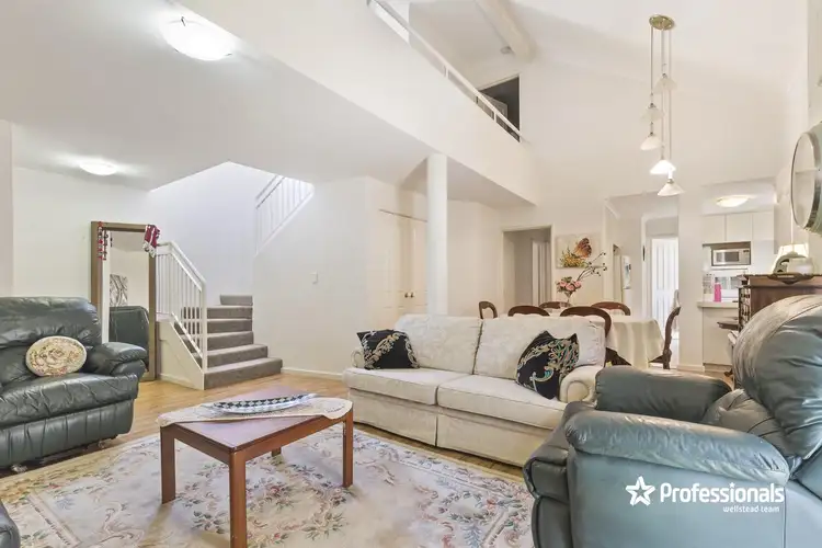2/3 King Edward Street