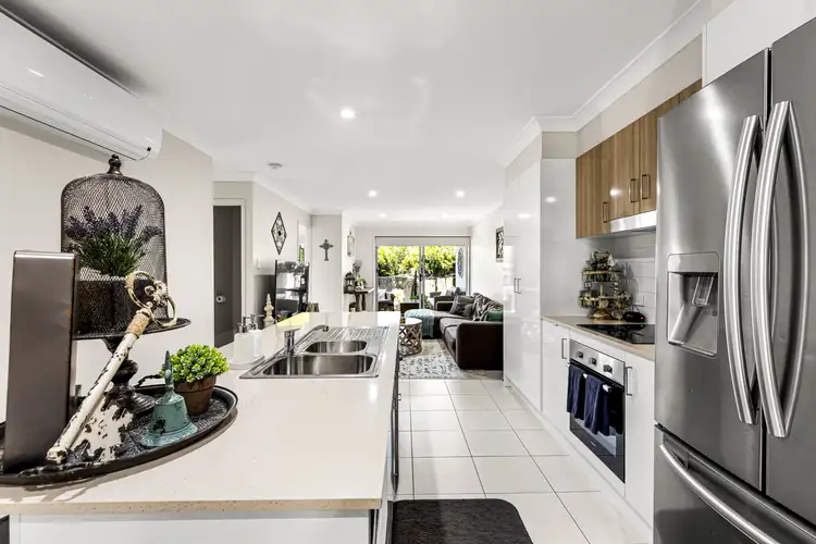 Fifth view of Homely semi-detached listing, 1 & 2/6 Abbey Street, Cranley QLD 4350