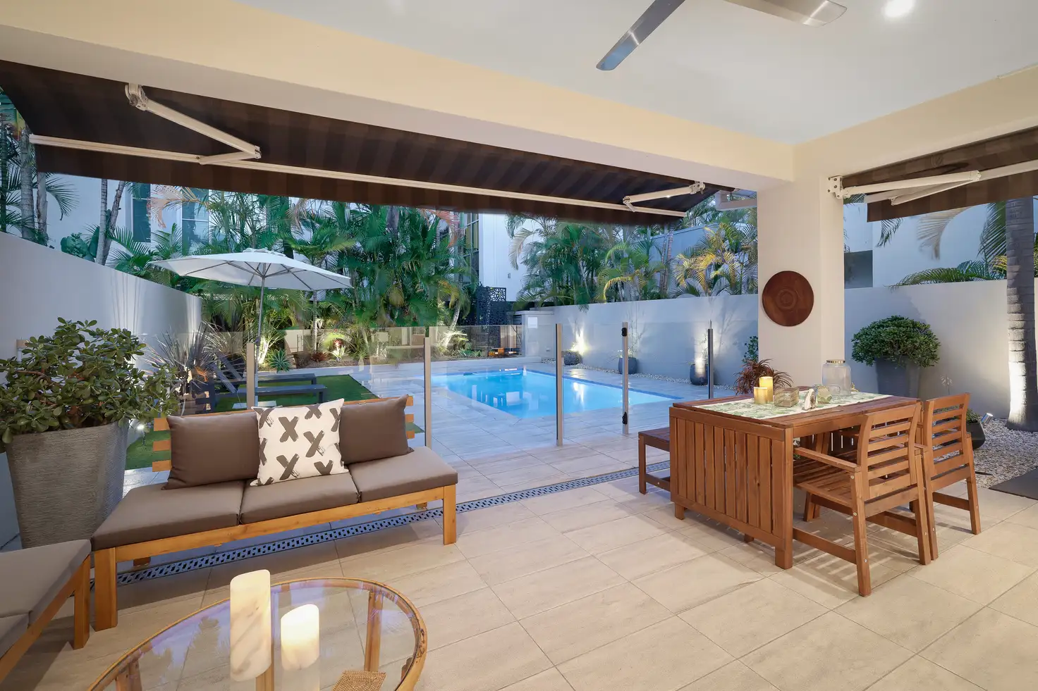 Main view of Homely villa listing, 2/4023 Quayside, Benowa QLD 4217