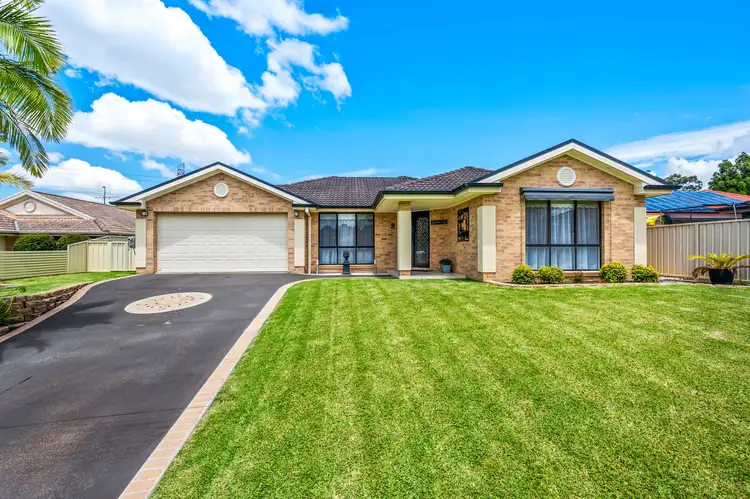 4 Sandpiper Court, Cameron Park NSW 2285