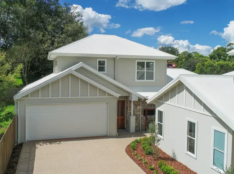 Main view of Homely townhouse listing, 2/75a Bridge Street, Mount Lofty QLD 4350