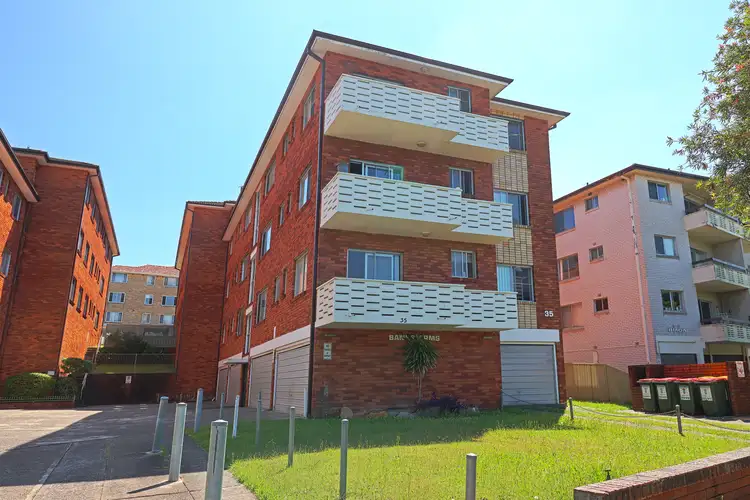 35 Villiers Street