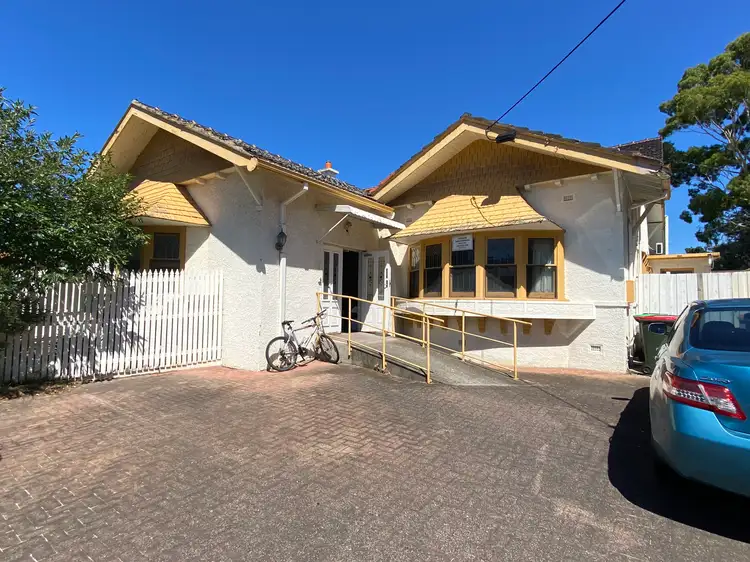 2 Carre Street, Elsternwick VIC 3185