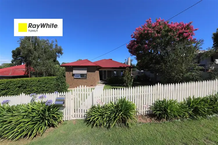 76A Broughton Street, Tumut NSW 2720