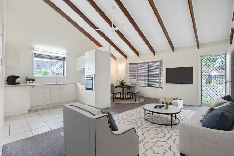 Main view of Homely unit listing, 4/10 Beaconsfield Road, Beaconsfield QLD 4740