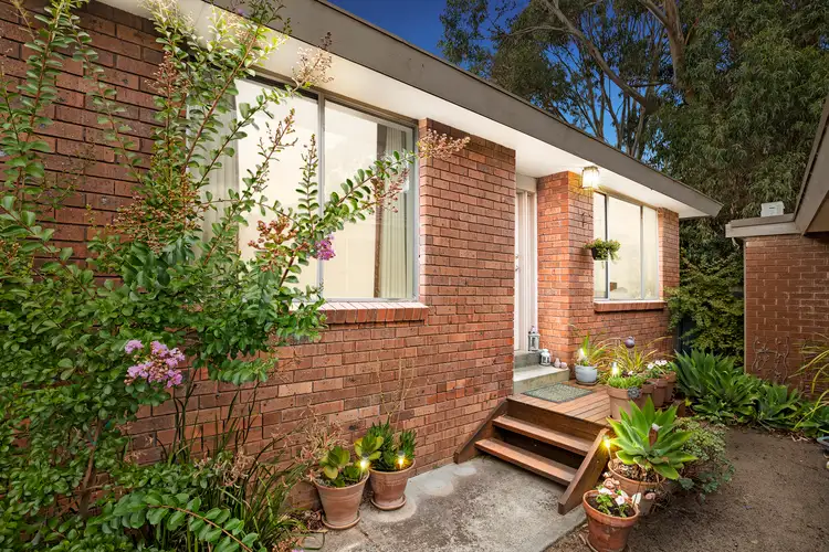 Main view of Homely unit listing, 4/10 Alvina Street, Ferntree Gully VIC 3156