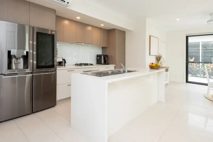 Main view of Homely townhouse listing, 19 Park Lane, Hope Island QLD 4212