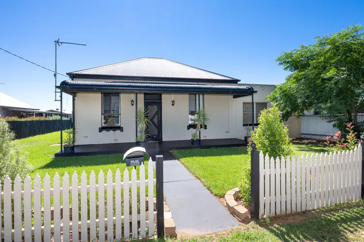 97 Crowley Street, Temora NSW 2666