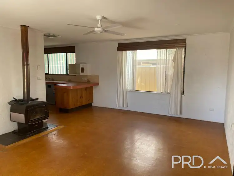 Fifth view of Homely house listing, 2 Caloola Court, Mildura VIC 3500