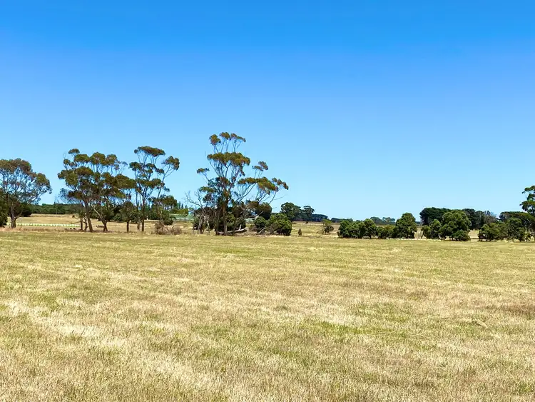 . Batemans Road, Naroghid VIC 3266