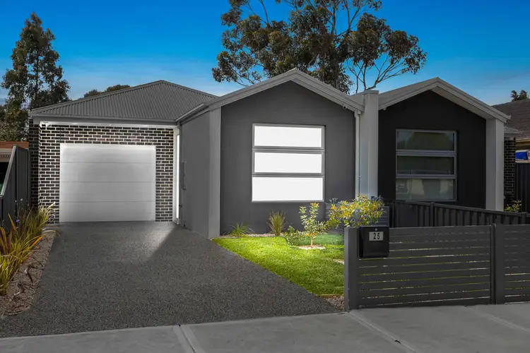 25 Cooper Avenue, Altona North VIC 3025