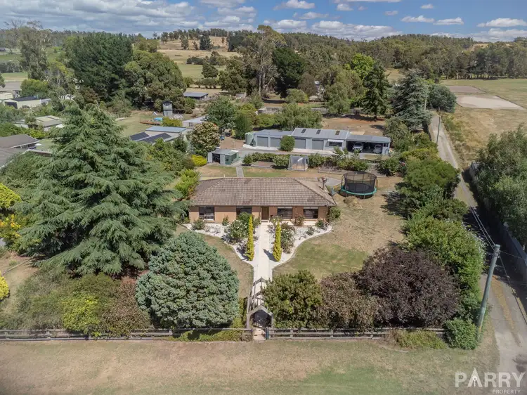 375 Gravelly Beach Road, Gravelly Beach TAS 7276