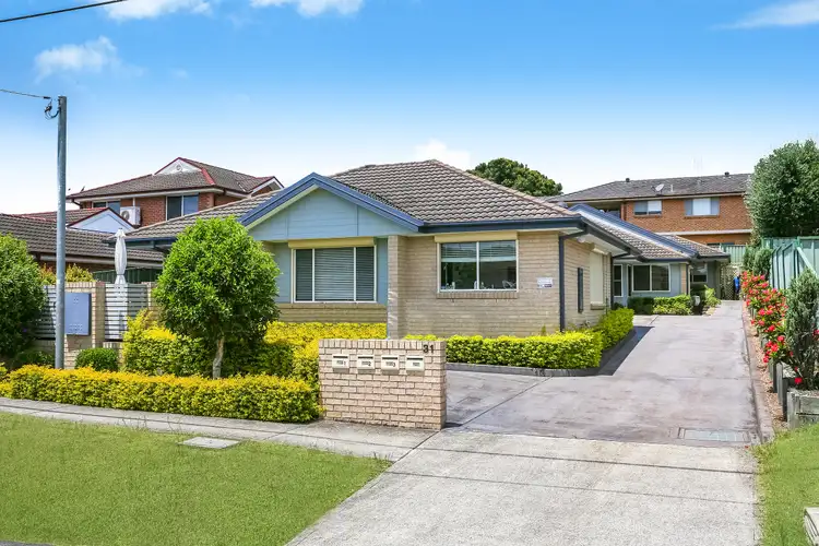 2/31 George Street, East Gosford NSW 2250