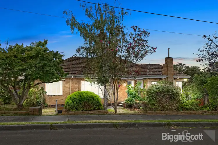 Main view of Homely house listing, 3 Avondale Grove, Mount Waverley VIC 3149