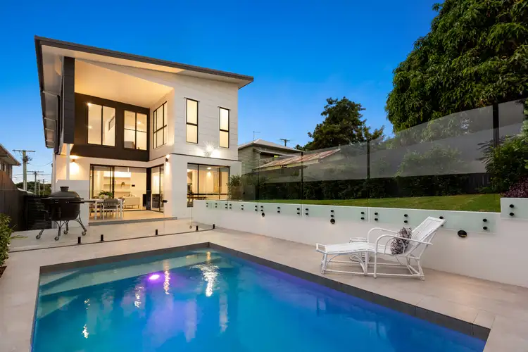 77 Suez Street, Mitchelton QLD 4053