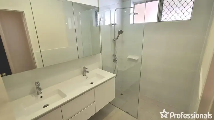Fifth view of Homely house listing, 11 Matthew Way, Thornlie WA 6108