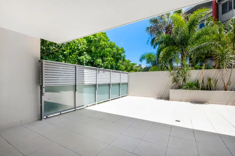 Fourth view of Homely apartment listing, 8/154 Musgrave Avenue, Southport QLD 4215